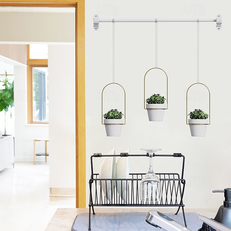 Ensemble de jardinières suspendues réglables pour fenêtre – support pour plantes en tige métallique avec 3 pots pour l'intérieur &Support mural extensible pour plantes d'extérieur, jardinière de 2026 ? $38.99 –P9