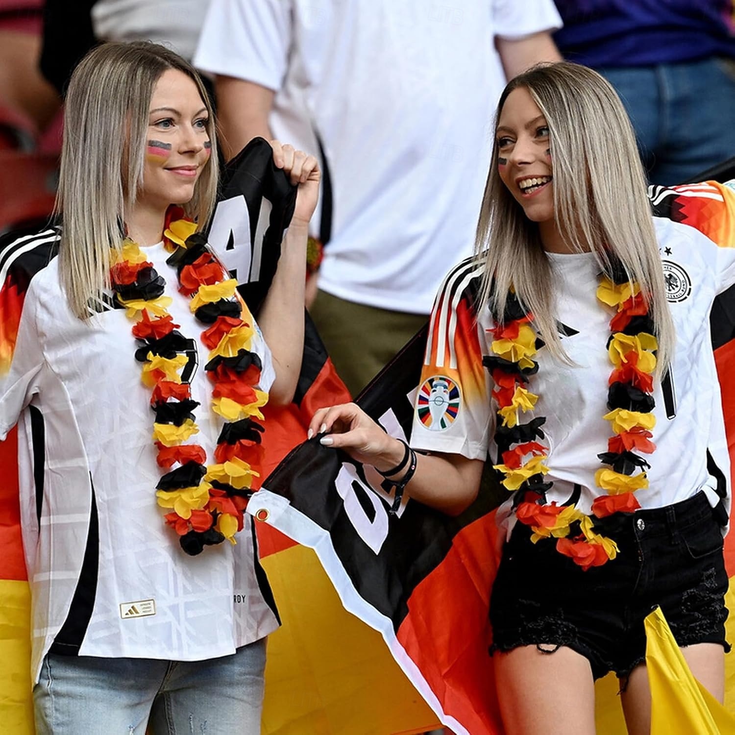 Ghirlanda di fiori per tifosi tedeschi per la partita della Coppa del Mondo di calcio estiva, accessori per feste, ghirlanda da collo per i tifosi &spirito di festa del 2026 a $13.99 –P5