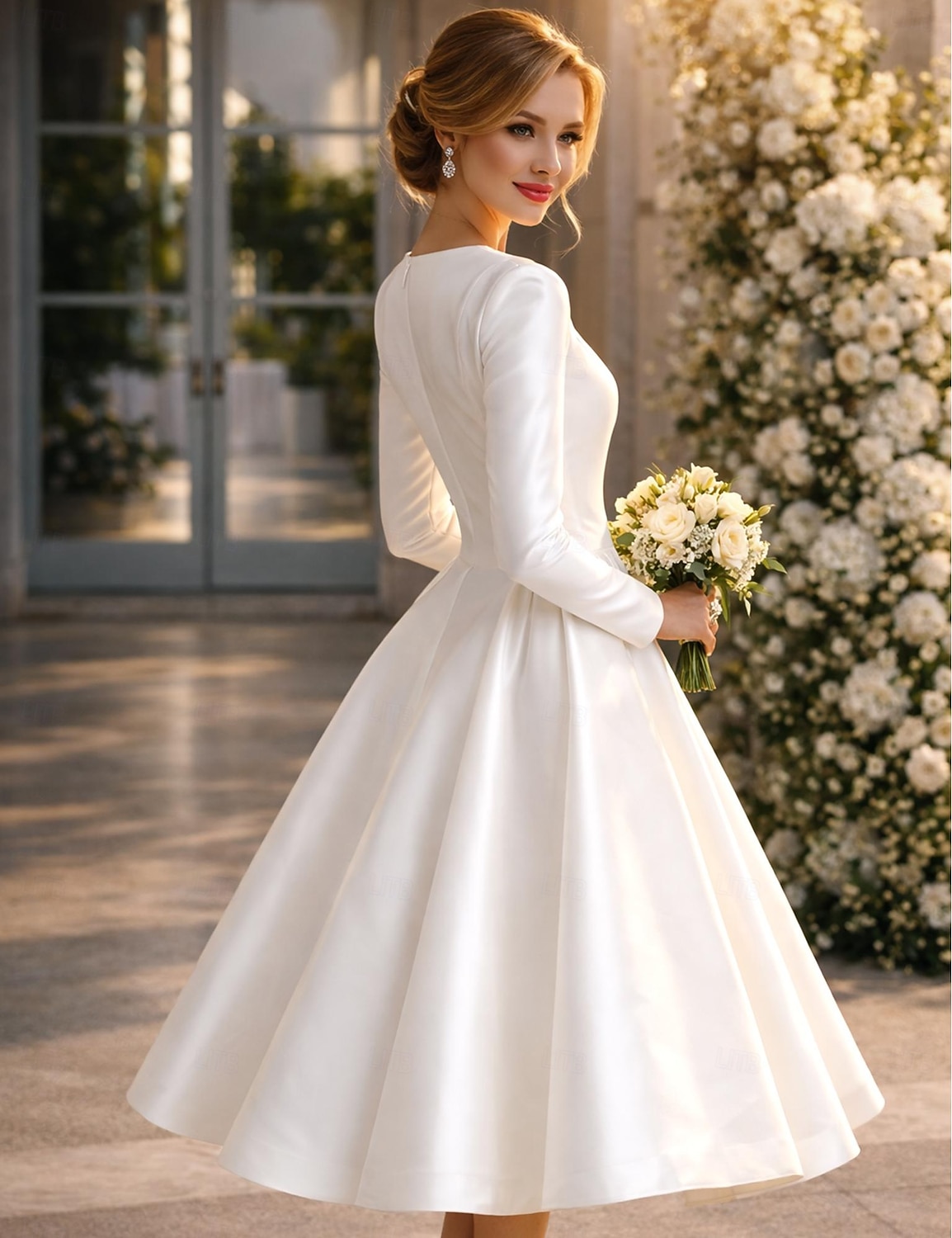 Abito da ballo Lunghezza Tè Abiti da Cocktail Abiti da festa Carino Piccoli Abiti Bianchi Manica Lunga Collo gioiello Matrimonio Invitato a matrimonio autunnale Raso con Pieghe Colore puro del 2026 a $149.99 –P3