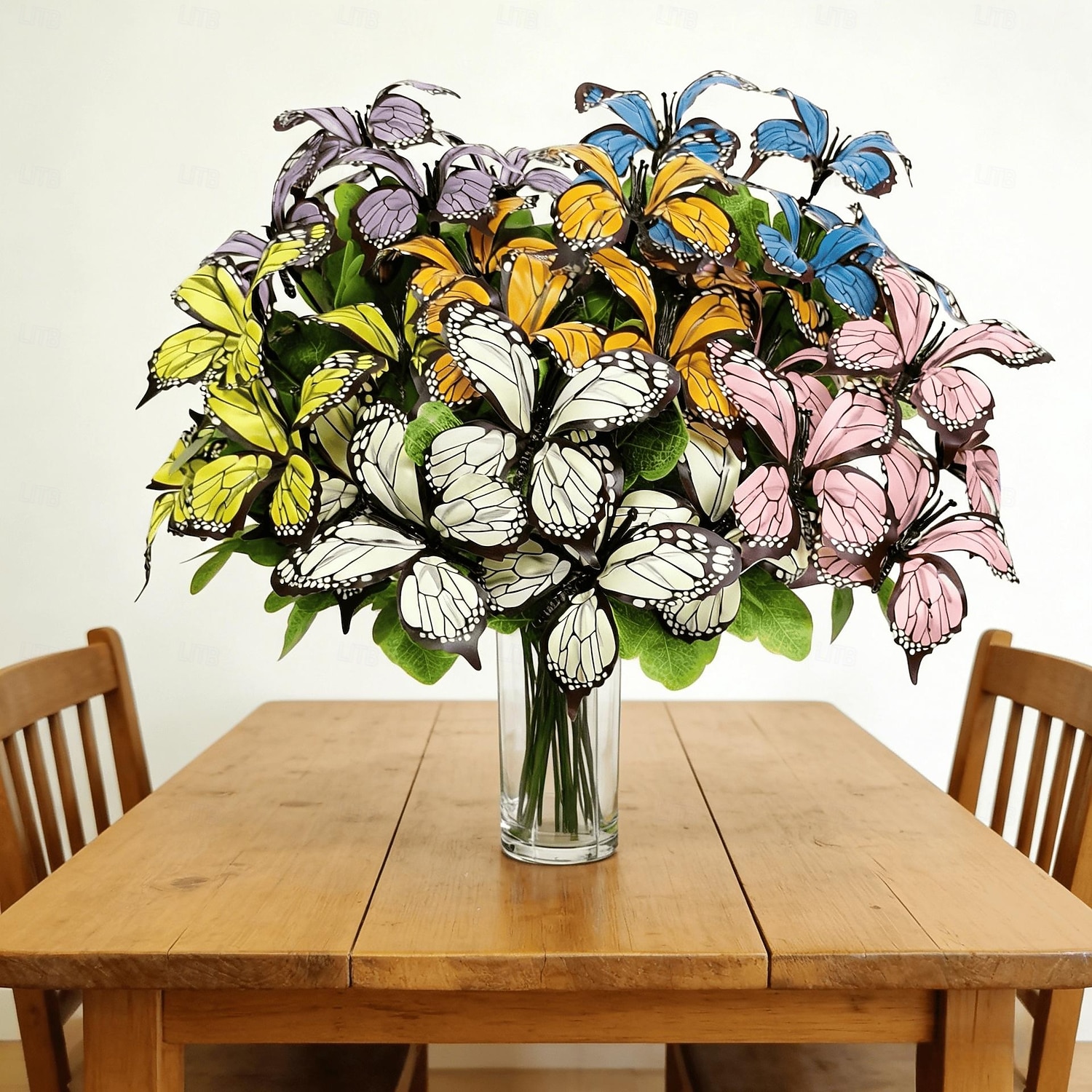 6 svazků motýlích květin s různými barvami, venkovní simulace plastových dekorativních květin, limitovaná edice motýlích kyticí pro domov, hotel, kancelář, svatbu, večírek, zahradu, verandu, chatu, 2026 - $16.99 –P4