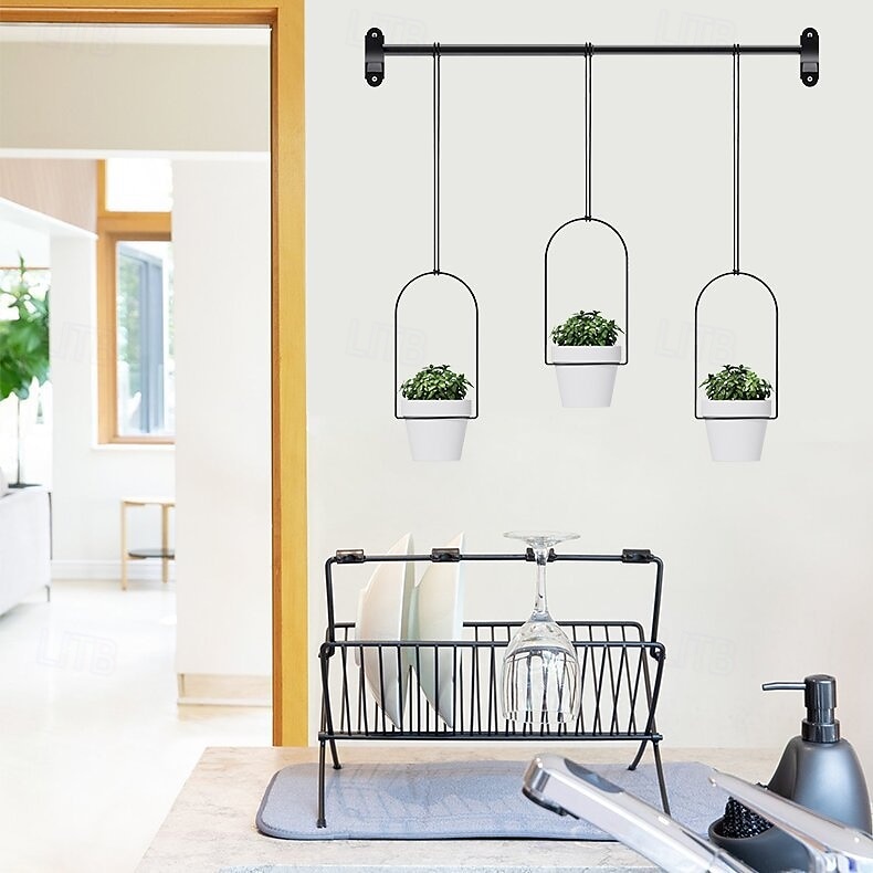 Ensemble de jardinières suspendues réglables pour fenêtre – support pour plantes en tige métallique avec 3 pots pour l'intérieur &Support mural extensible pour plantes d'extérieur, jardinière de 2026 ? $38.99 –P8
