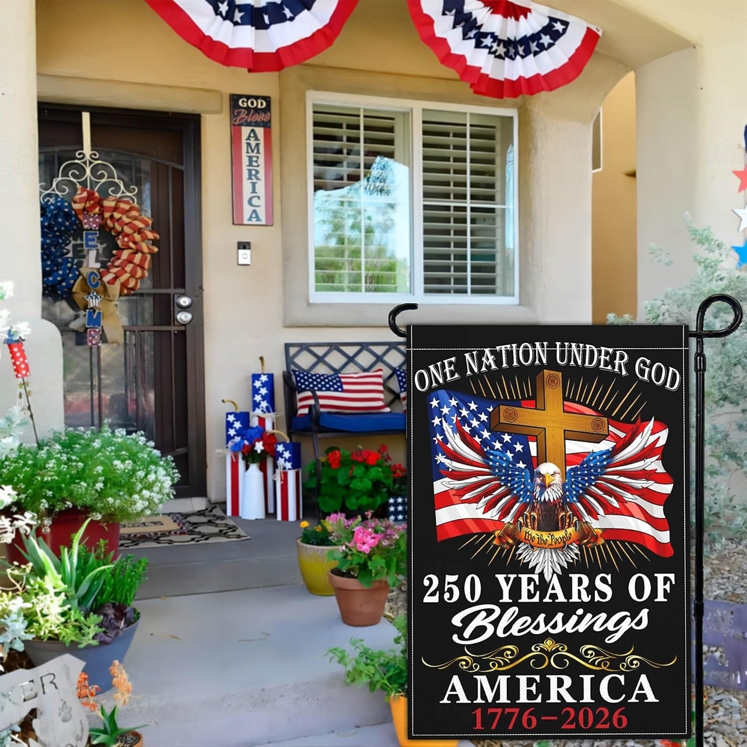 Lot de 2 drapeaux de jardin commémoratifs du 250e anniversaire des États-Unis, ornés d'un aigle patriotique, d'une croix et de la devise « Une nation sous Dieu ». Décoration extérieure résistante pour les célébrations. de 2026 ? $18.49 –P2