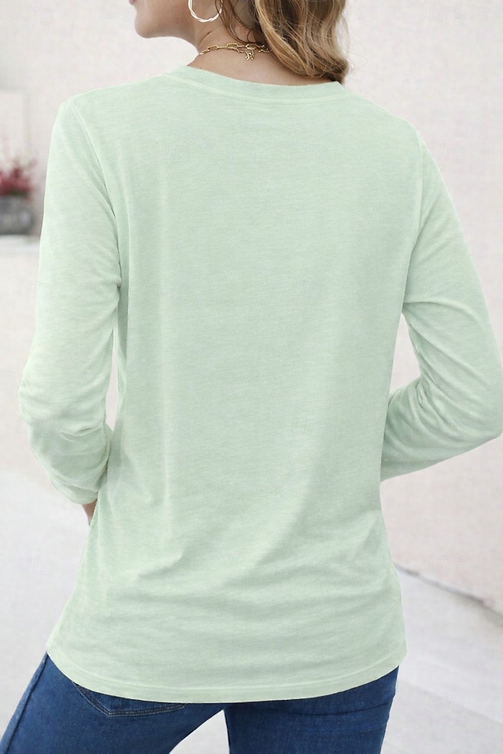Camiseta 100% Algodão Feminina Cor Sólida Básica Clássica Casual de Manga Longa com Decote Redondo Tops Regulares para o Dia a Dia Saídas Preta Branca Vermelha Azul Marinho Verde Menta Primavera de 2026 por $19.99 –P7