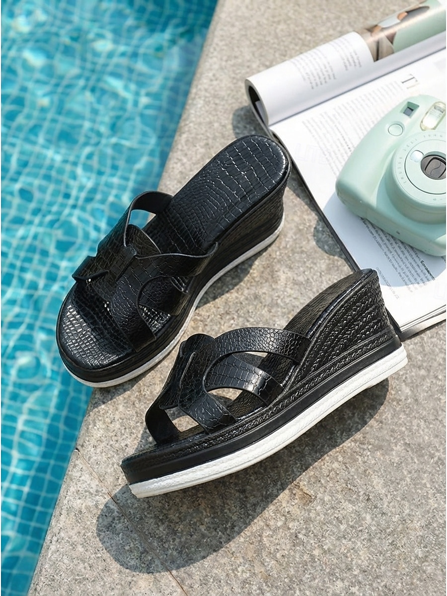 Elegante schwarze Keilsandalen mit Krokodilprägung für Damen – bequeme Plateau-Sandalen für den Poolbereich von Luxushotels und tropische Resorts &Sommerurlaubsoutfits 2026 - $29.99 –P1