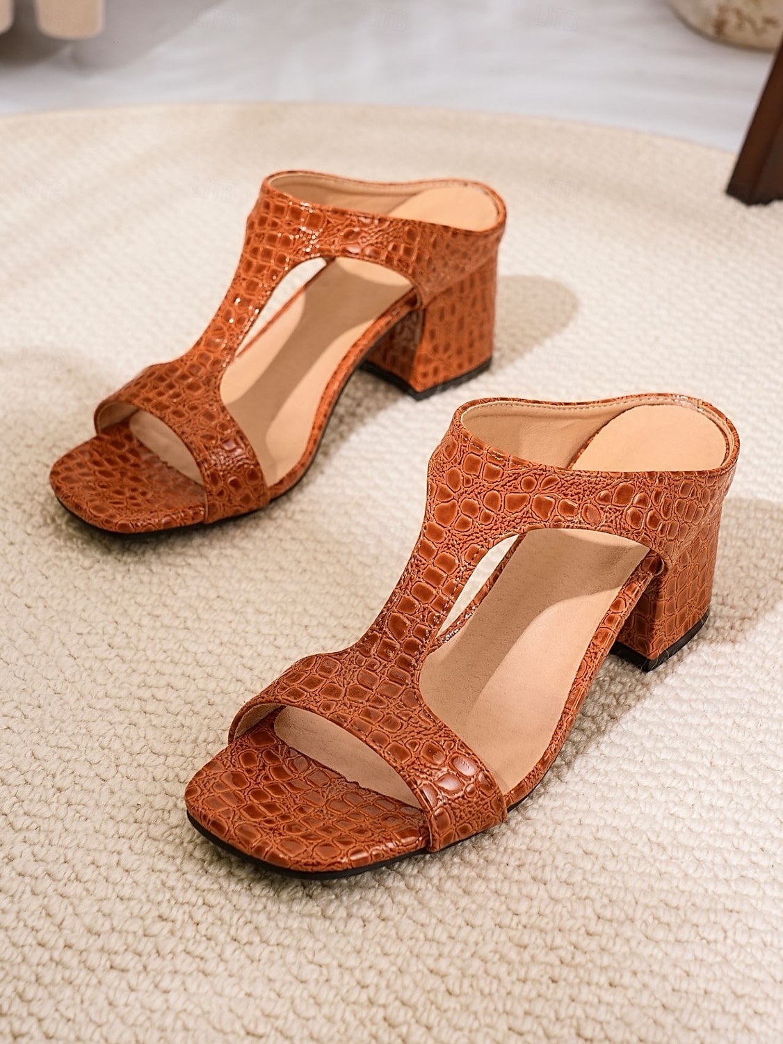 Sandale elegante pentru femei, albe, cu imprimeu crocodil - sandale elegante cu toc bloc și vârf pătrat, pentru seri formale pe nave de croazieră, seară festivă &vacanțe de vară la stațiuni turistice 2026 - $29.99 –P8