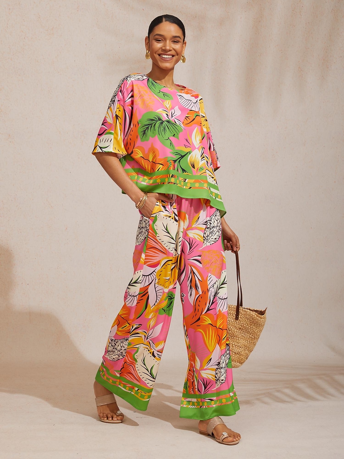 Dzikie satynowe spodnie z szerokimi nogawkami w kształcie hibiskusa 2026 - R$451.26 –P8