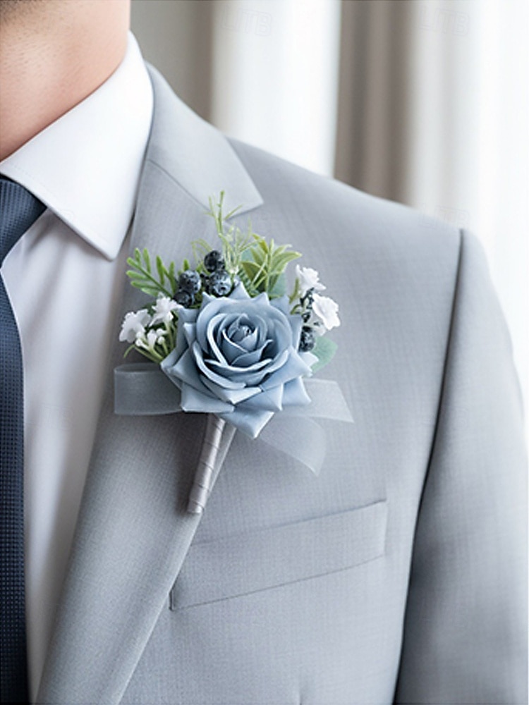 Ensemble boutonnière et bracelet de mariée pour homme, en polyester bleu clair à motif floral artificiel, idéal pour les mariés, les bals de fin d'année, les fêtes et les soirées formelles. de 2026 ? $14.99 –P4