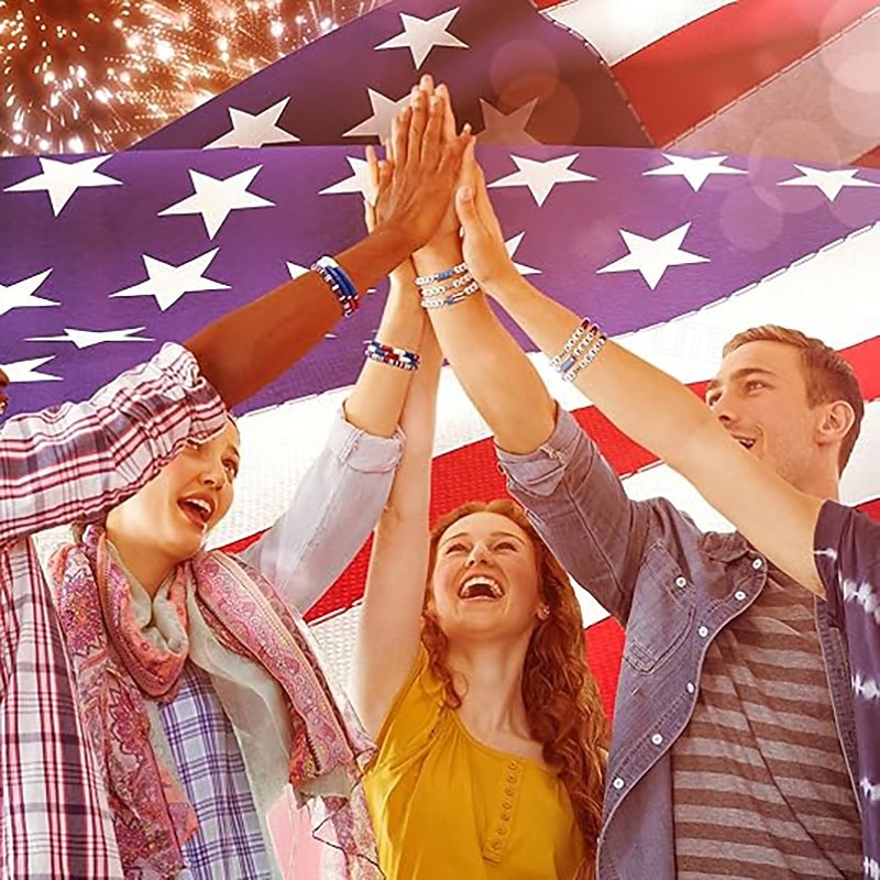 5 kpl Yhdysvaltain 250-vuotisjuhlan helmirannekorusetti, isänmaallisia puna-valko-sinisiä surf-tyylisiä joustavia rannekoruja, joissa on 1776–2026 helmiä ja minikokoinen Yhdysvaltain lippu, 2026 - $9.99 –P5