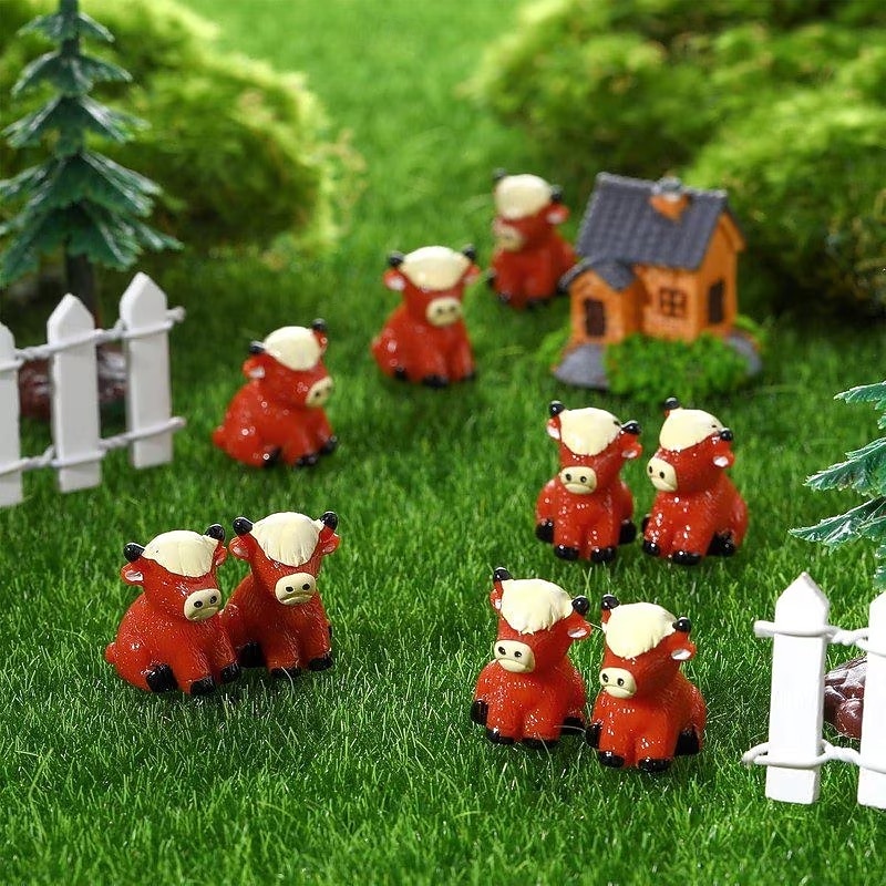 30 mini-beeldjes van Schotse hooglandkoeien, decoratieve kleine dieren van hars voor tuin- en miniatuurlandschappen, poppenhuizen, mos-terrariums en taartdecoratie. 2026 - $16.99 –P3