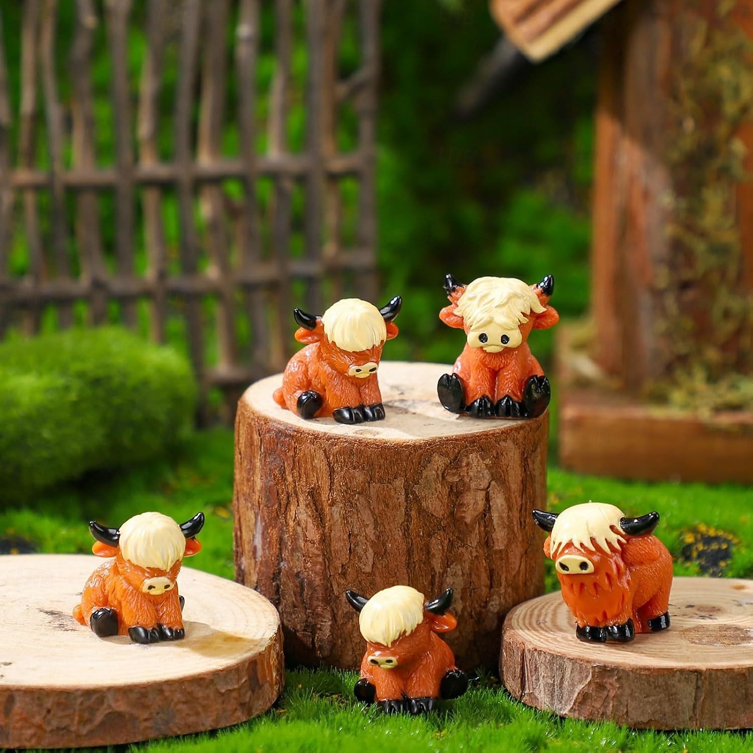 30 mini-beeldjes van Schotse hooglandkoeien, decoratieve kleine dieren van hars voor tuin- en miniatuurlandschappen, poppenhuizen, mos-terrariums en taartdecoratie. 2026 - $16.99 –P4