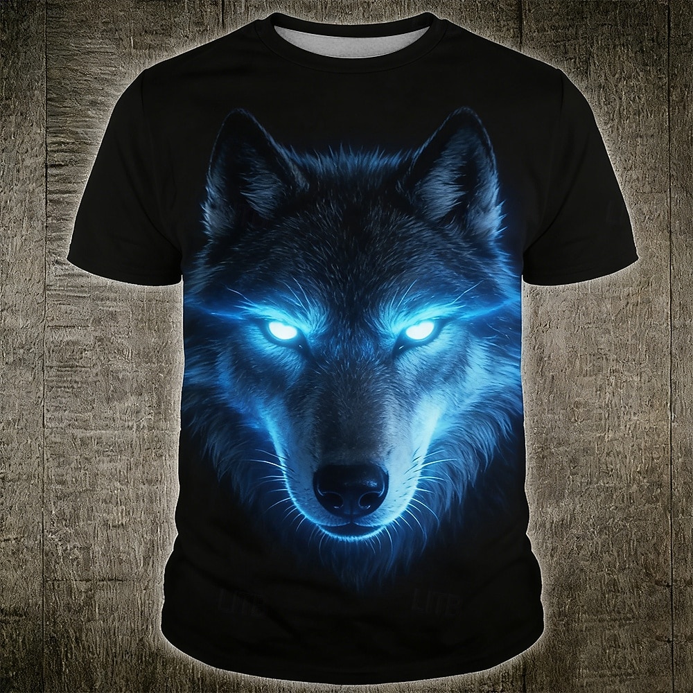 Maglietta da uomo con occhi luminosi al neon, volto di lupo alfa, stile cyberpunk fantasy, stampa all-over, vestibilità regolare, maniche corte, girocollo, abbigliamento casual streetwear, taglie S, del 2026 a $22.99 –P1