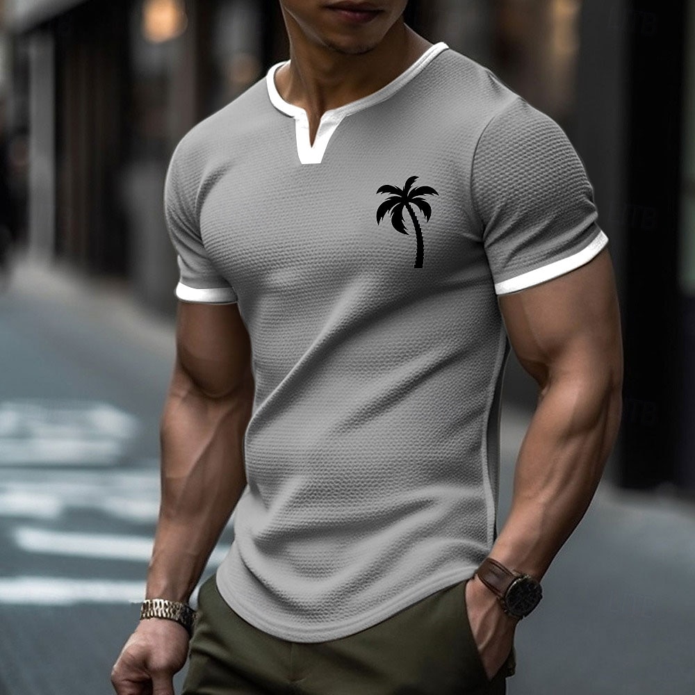 Herren-T-Shirt in Salbeigrün mit Waffelstrickmuster und Palmenmotiv, kontrastierendem weißen V-Ausschnitt, Henley-Schnitt, strukturierter Oberfläche, schmale Passform, Sommer, Strand, Freizeit, 2026 - $19.99 –P4