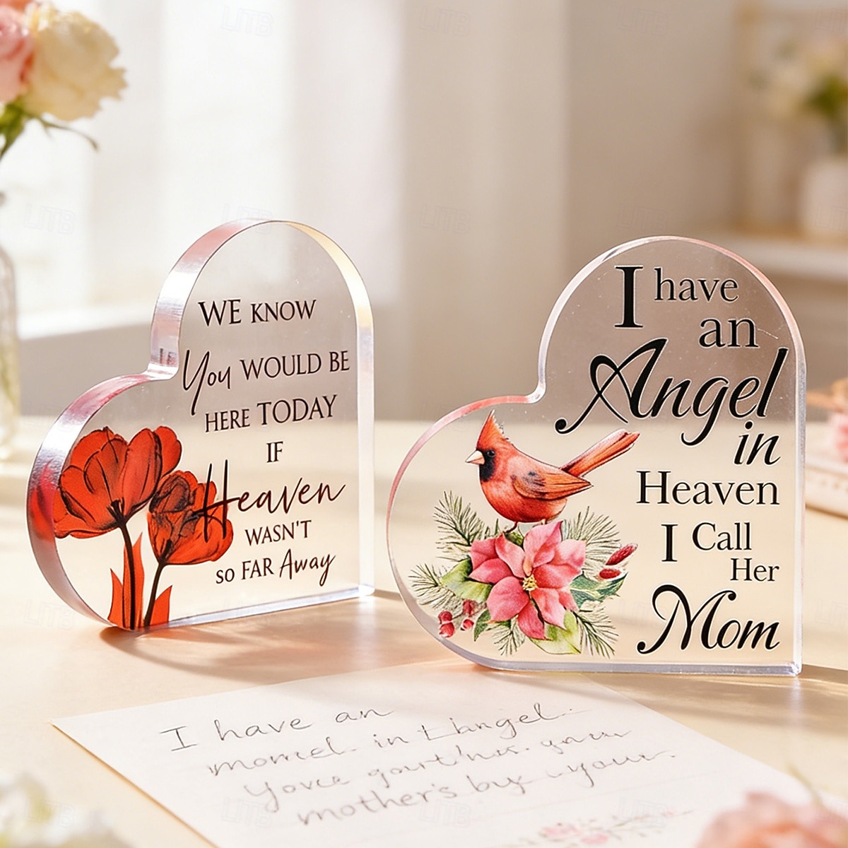 פריט קישוט בצורת לב ופרפר ליום האם אחד. קיימות מספר אפשרויות. מתאים למתנות יום האם ולקישוטי שולחן לחג המשפחה. 2026 - $9.99 –P2