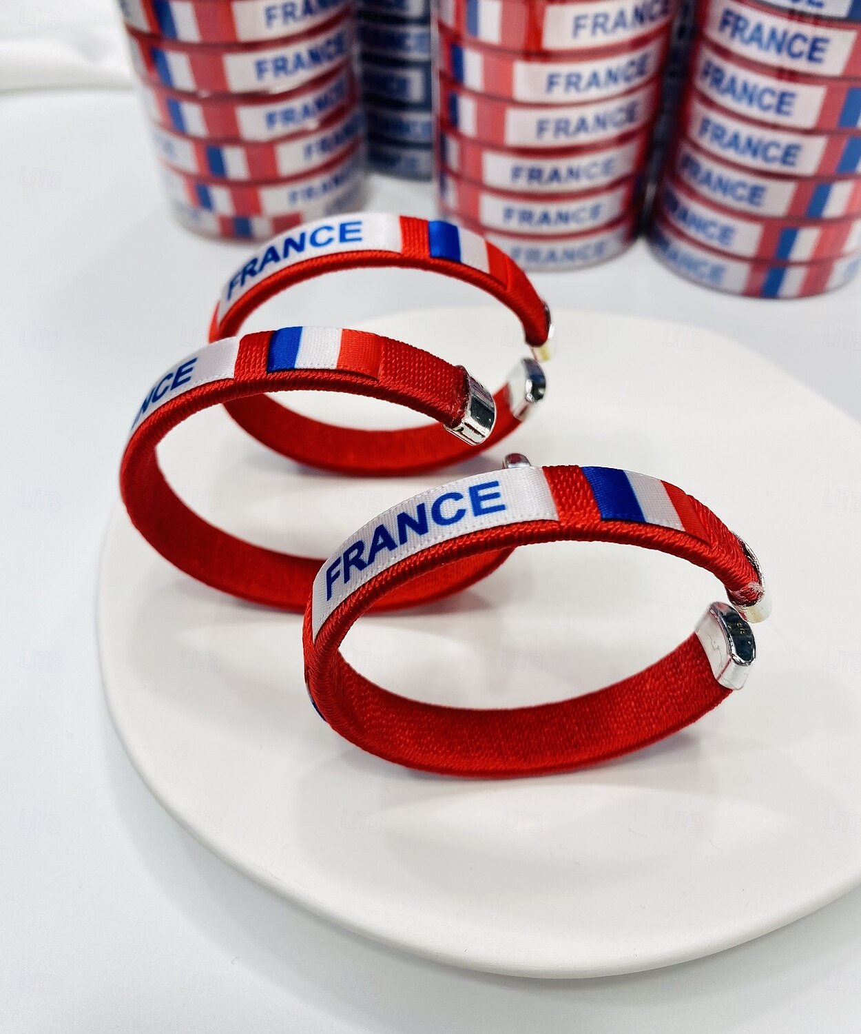 Partita mondiale di calcio 2026 Braccialetto France Calciatore Tifoso di calcio francese Casual Bambini Adulti Unisex All'aperto Incontro Vestirsi del 2026 a $18.99 –P1