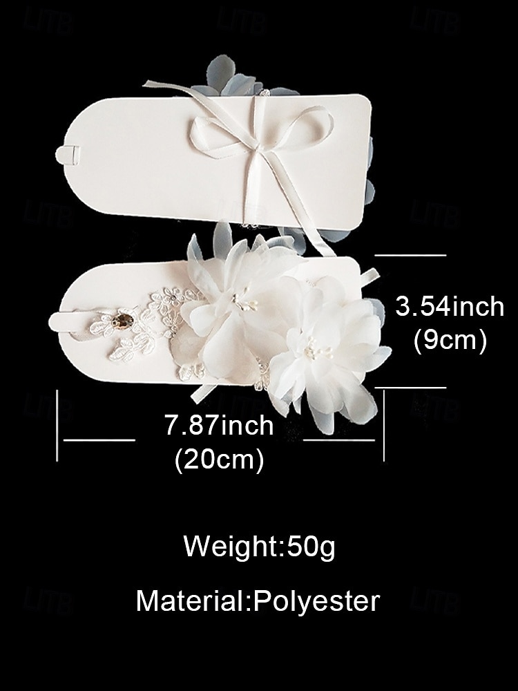 Bruidshandschoenen voor dames, gemaakt van polyester, verkrijgbaar in meerdere kleuren, met een bloemblaadjesmotief en strass-accenten. Elegante kanten handschoenen, perfect voor bruiloften, feesten en speciale gelegenheden. 2026 - QAR 42.71 –P8