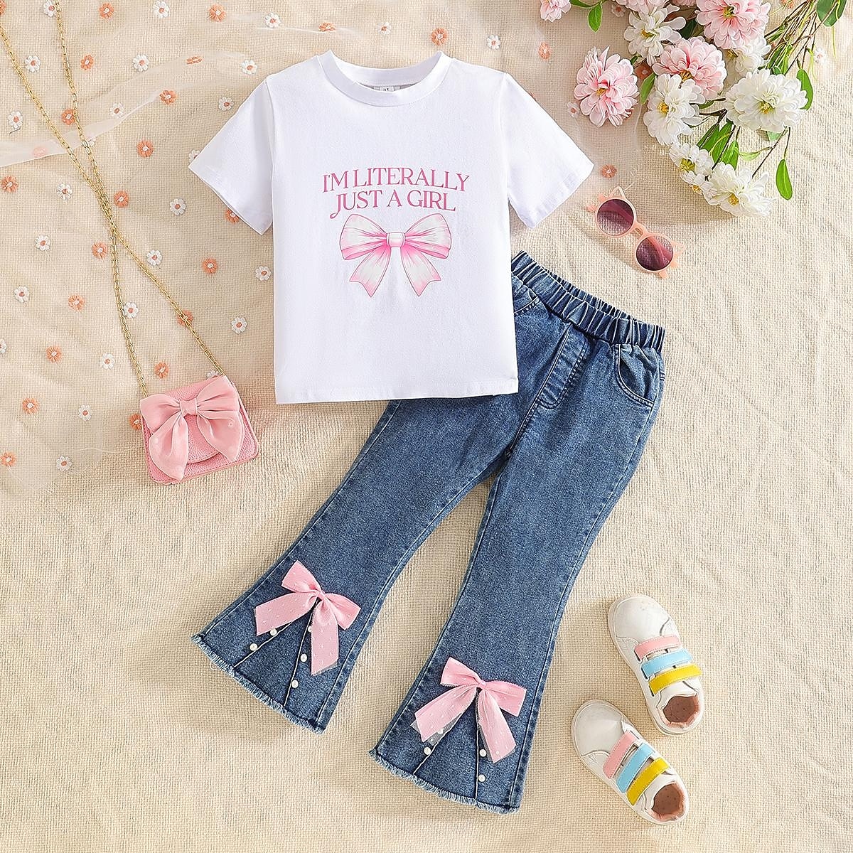 Ragazze 3D Lettera T-shirt e pantaloni Manica Corta Estate Casual Bambino (1-4 anni) Dai 4 anni in su Girocollo All'aperto Vestibilità comoda del 2026 a $28.99 –P1