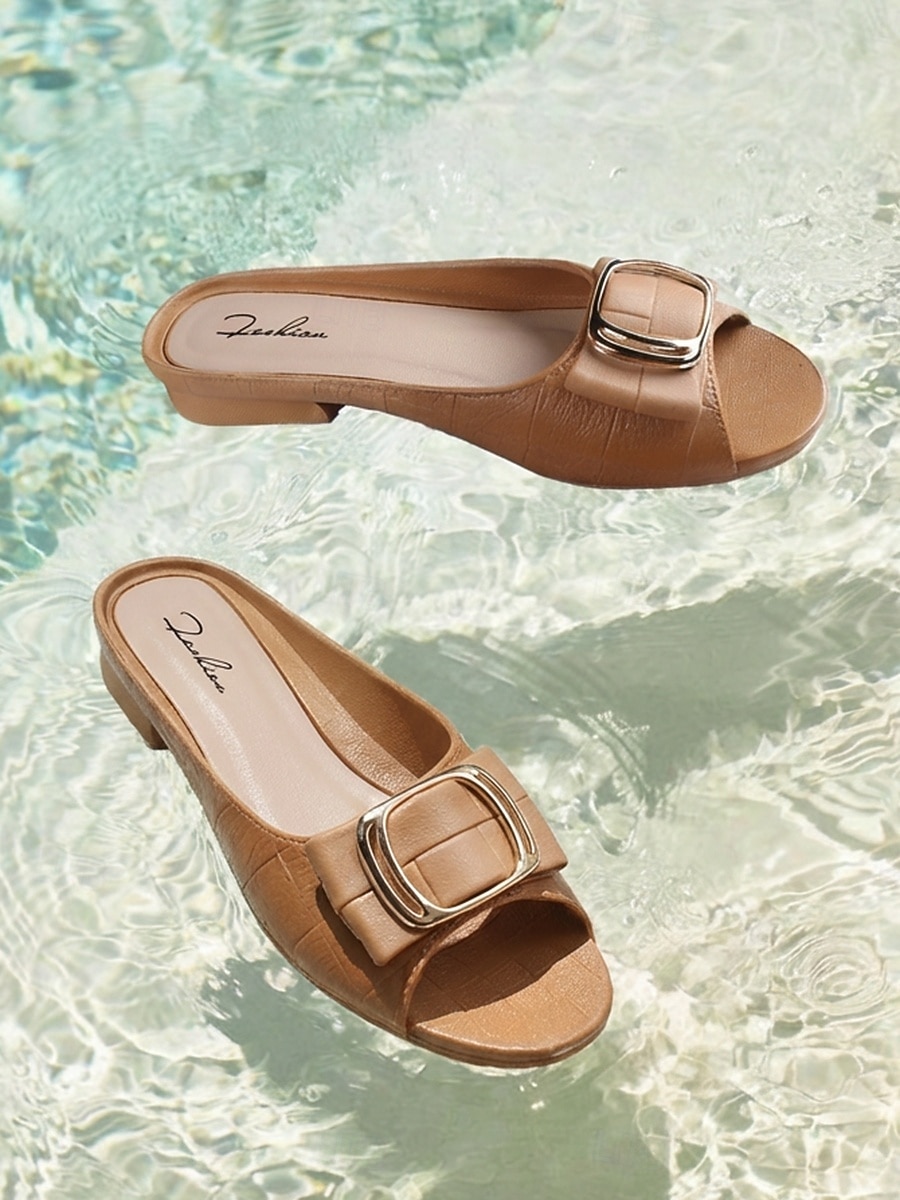 Sandales de jardin imperméables pour femmes – sandales d'été légères en PVC à enfiler, avec semelle antidérapante, faciles à nettoyer et parfaites pour le jardin, la piscine, la plage et au quotidien. de 2026 ? $19.99 –P6