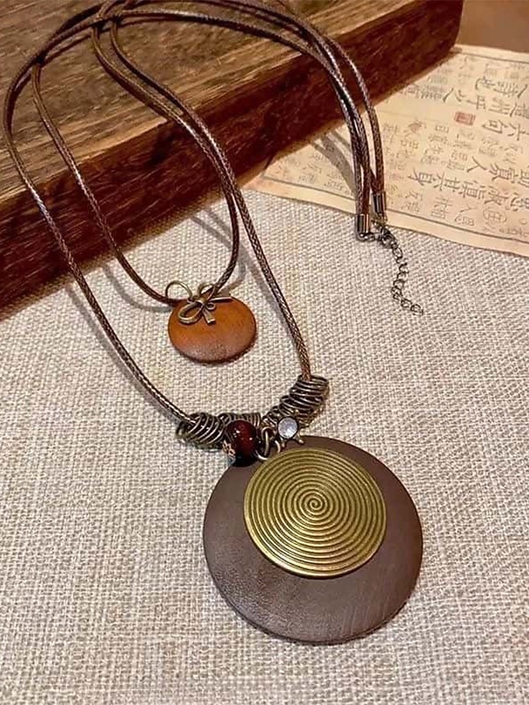 Collane lunghe da donna in stile bohémien a strati, multi-stile, in lega, con pendente regolabile, perfette per l'uso quotidiano e per i viaggi. del 2026 a $7.99 –P10