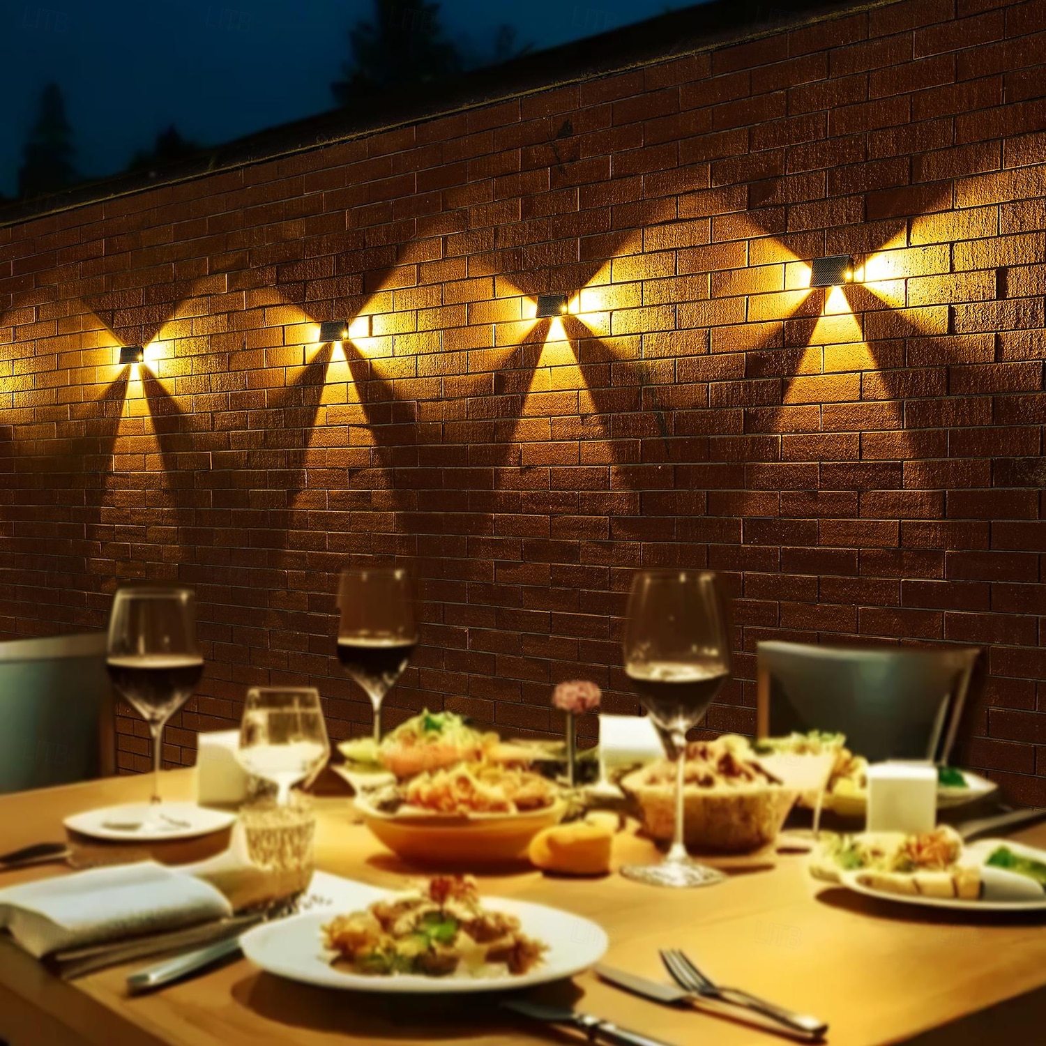 2 db kültéri napelemes fali lámpa, IP65 vízálló, dekoratív LED fali lámpák kertbe, udvarra, lépcsőházba, kerítésre, erkélyre, villába – hangulatvilágítás &mosdófali világítás 2026 - $30.99 –P14