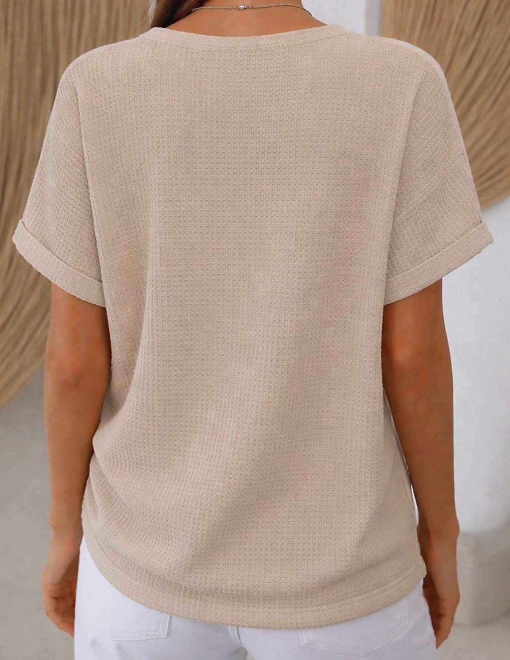 Femmes Tee-shirt Gaufre T-shirt Boutons Devant Manchette roulée Élégant Occasionnel Manche Courte Col en V Hauts Réguliers Quotidien Sortir Vêtements de vacances Blanche Kaki Été Printemps de 2026 ? $21.99 –P4