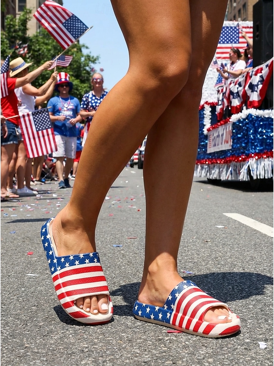 Damtofflor med 250-årsjubileum i USA - patriotiska tofflor med stjärnor och ränder i molnet för självständighetsdagen 2026, sommarsemestrar och utomhuspoolfester 2026 - $24.99 –P2