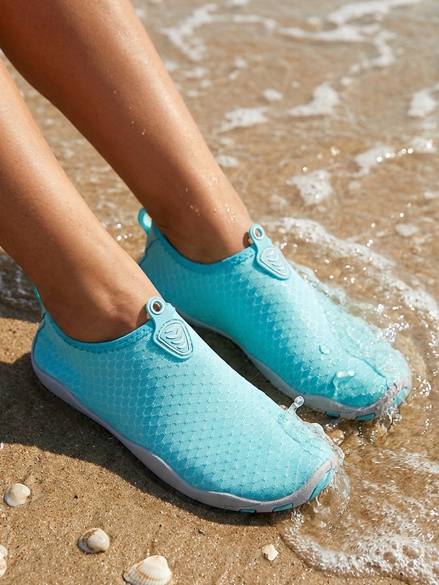 Chaussures aquatiques bleues imperméables pour femmes, à séchage rapide, respirantes, légères et antidérapantes, idéales pour la randonnée, la plage, le surf et les excursions en rivière. &aventures de 2026 ? $24.99 –P5