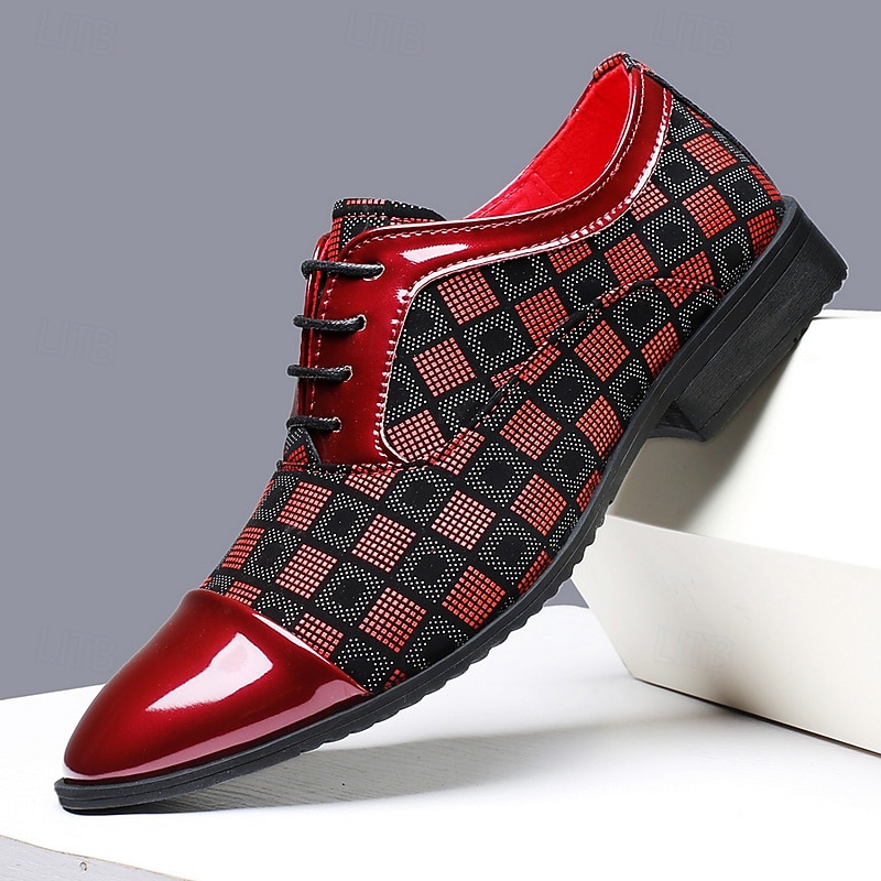 Chaussures décontractées à lacets en similicuir rouge à motifs pour hommes, élégantes et stylées, parfaites pour le travail, les soirées et le quotidien. de 2026 ? $54.99 –P1
