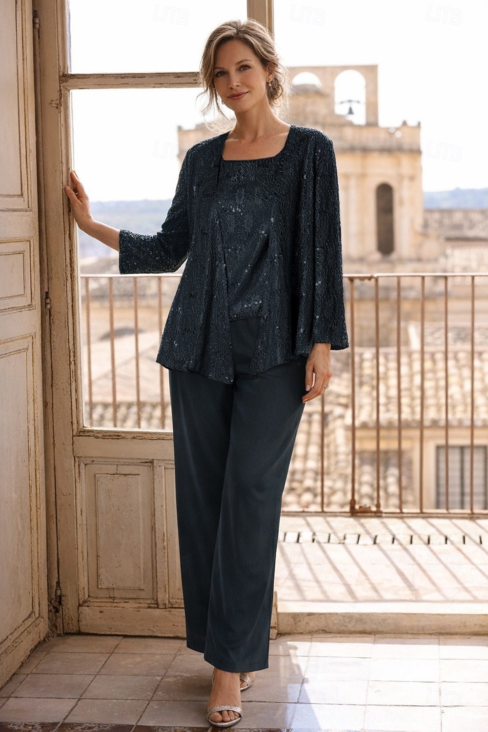 Terninho Traje de 3 peças Longo Vestido Para Mãe dos Noivos Sem Manga Scoop pescoço Elegante Convidado do casamento Chiffon Renda Embrulho incluido com Lantejoulas de 2026 por $183.99 –P17