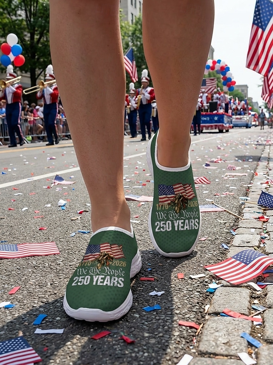 Женские патриотические слипоны — удобные и дышащие сетчатые зеленые туфли с изображением американского флага для парадов, Дня независимости 4 июля, 250-летия США и национальных торжеств. 2026 - $32.99 –P4