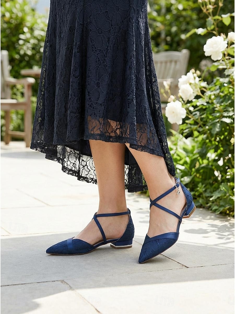 Dame marineblå flate sko med spiss tå og kryssremmer, elegante sko til brudens mor til hagebryllup, komfortable flate sko til utendørs bruk 2026 - $54.99 –P2