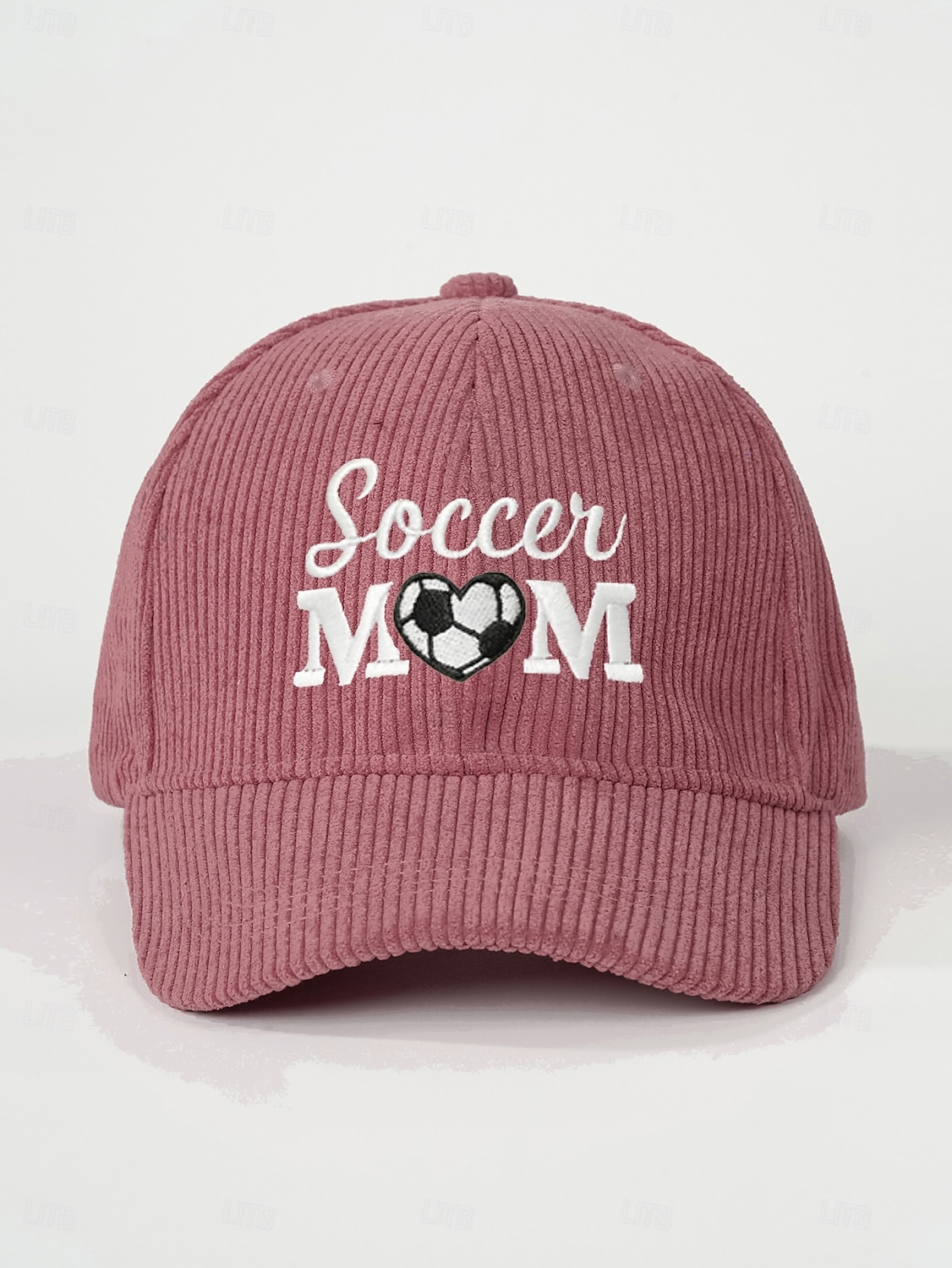 Gorra de béisbol bordada para mamá futbolera: gorra vintage ajustable de pana con forma de corazón para papá con abertura para cola de caballo para partidos de fútbol de verano, gorra deportiva informal para exteriores. 2026 - $19.99 –P11