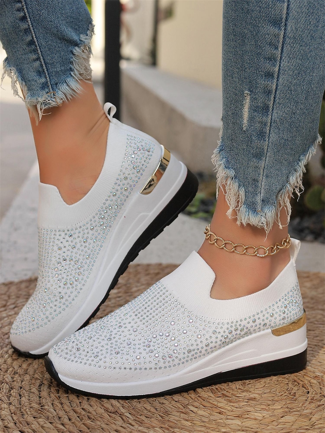 Women's Rhinestone-Embellished Black Slip-On Sneakers – Lightweight, Sparkly Fashion Athletic Shoes for Casual Wear 2026 - $34.99 –P1