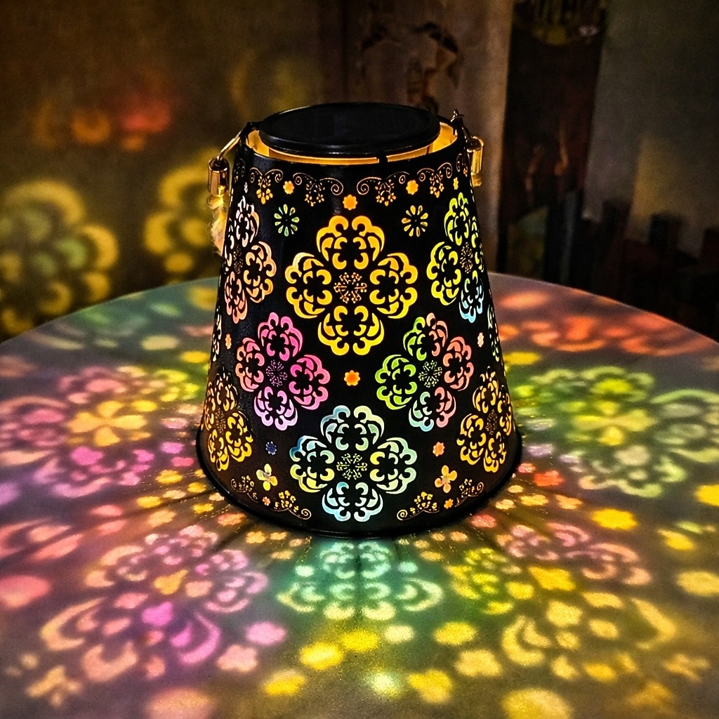 Farol solar exterior impermeable colgante, diseño retro hueco con proyección de mariposa, decoración LED para jardín, patio, regalo para mujeres, mamá y abuela. 2026 - $32.59 –P3