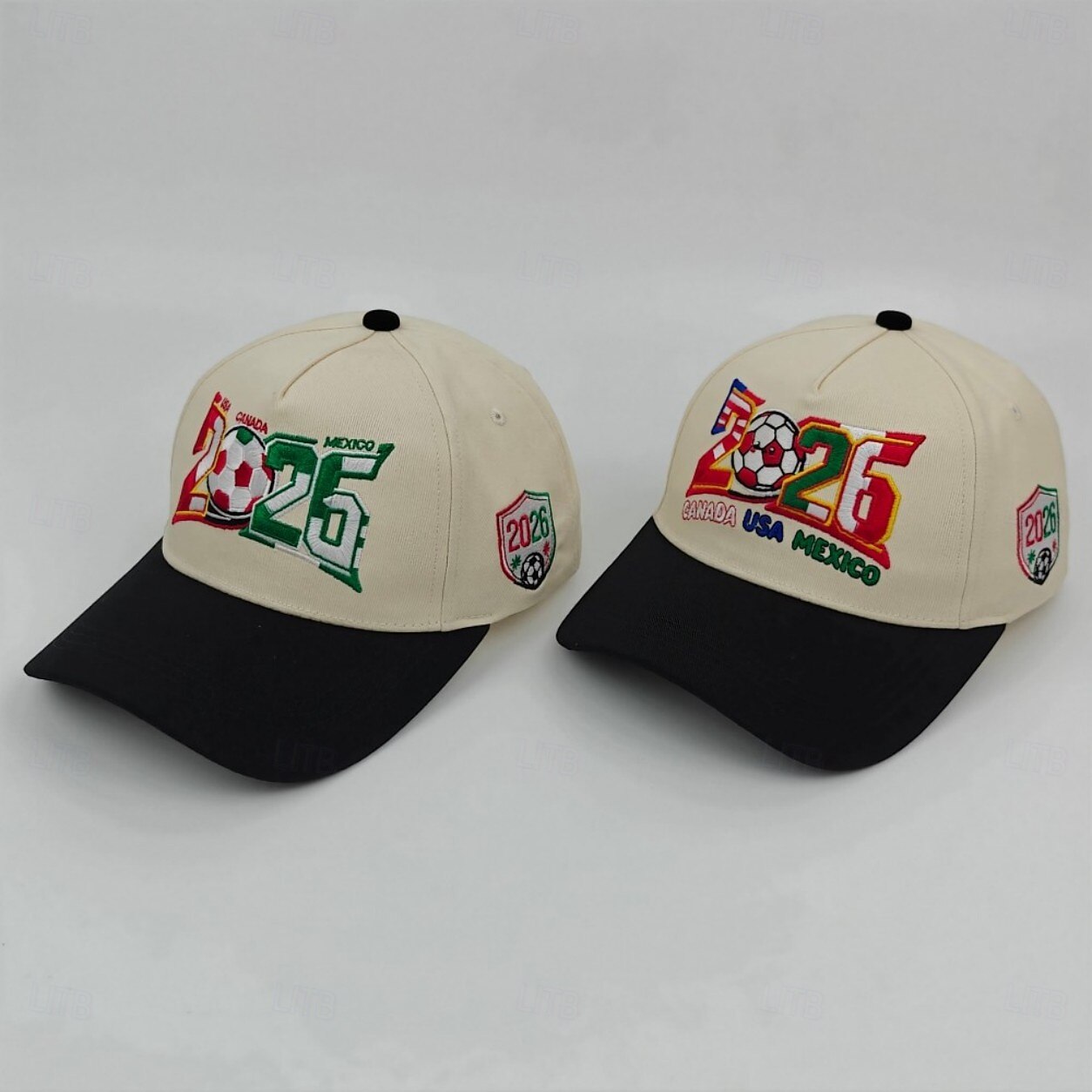 WK voetbal 2026 pet met geborduurd logo van de VS, Canada en Mexico, verstelbare unisex voetbalfanpet voor buiten, wedstrijddagen, feestjes en als cadeau. 2026 - $19.99 –P3
