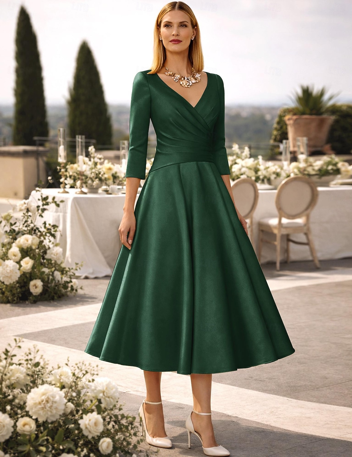 A-Linie Tee-Länge Cocktailkleider Partykleider Elegant Vintage Übergröße Dreiviertelarm V Ausschnitt Hochzeitsgast Satin mit Falten 2026 - $126.99 –P16