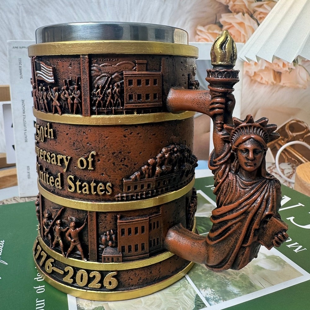 USA 250. évfordulójára készült, kézzel készített, gyantából készült, hazafias korsó Szabadságszobor-alakú füllel, 300ml/10oz, gyűjtői darab, USA 1776–2026 emlékpohár hazafias ajándékokhoz 2026 - $25.99 –P5