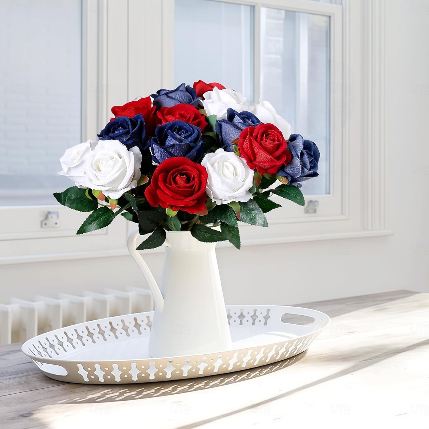 Bouquet de 15 fleurs artificielles en soie, style patriotique, avec de longues tiges, idéal pour la décoration de la maison ou comme centre de table pour la fête nationale américaine (4 juillet). de 2026 ? $22.99 –P6