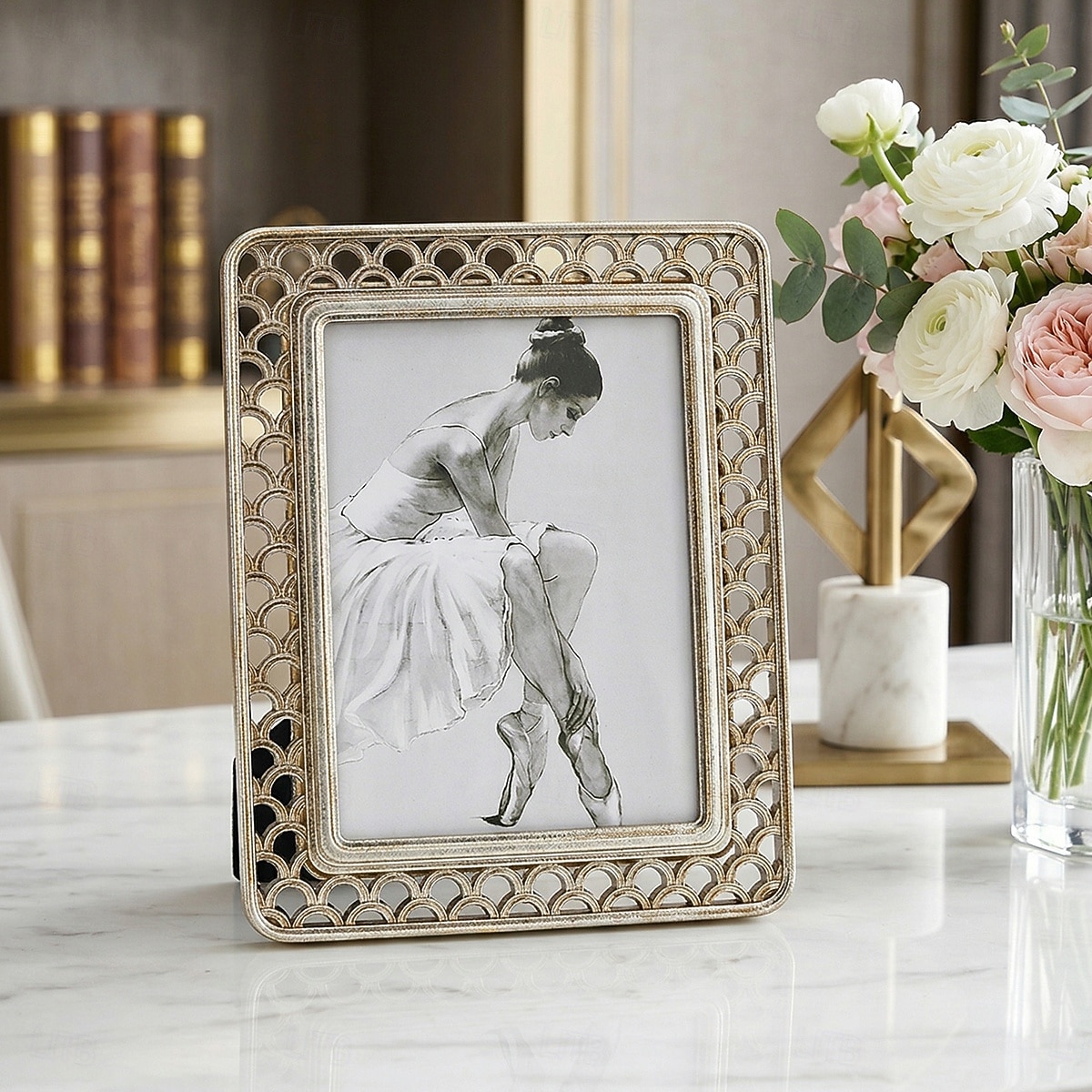 Modern Minimalist Resin Photo Frame, 3D Fish Scale Pattern Decorative Picture Frame with Hollow Design, Tabletop Home Decor Frame for Family Photos, Bedroom Desk Shelf Display Decoration 2026 - $19.99 –P2