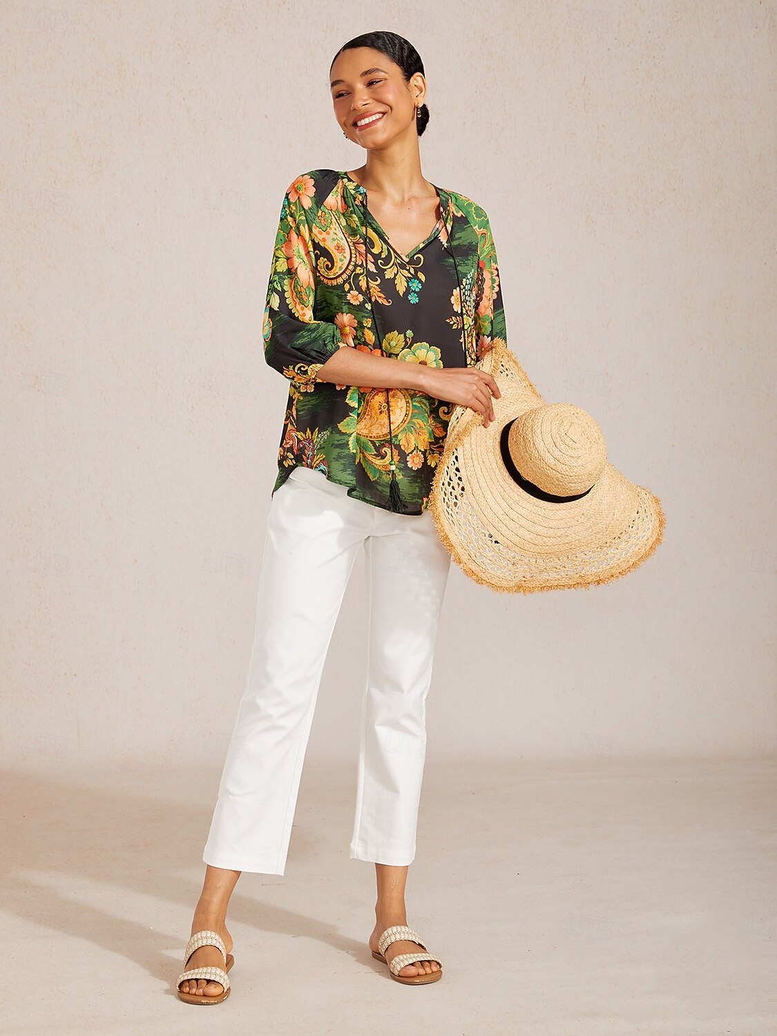 Top de gasa fluida con mangas raglán y estampado paisley. 2026 - $67.99 –P2