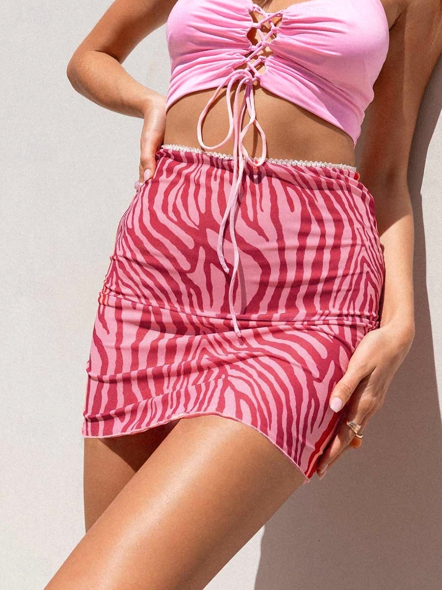 Femmes Jupe de vacances Mode Occasionnel Mini Taille haute Jupes Floral Imprimé Micro-Élastique Quotidien Rue Bleu Blanche Violet Fuchsia Été de 2026 ? $13.99 –P6