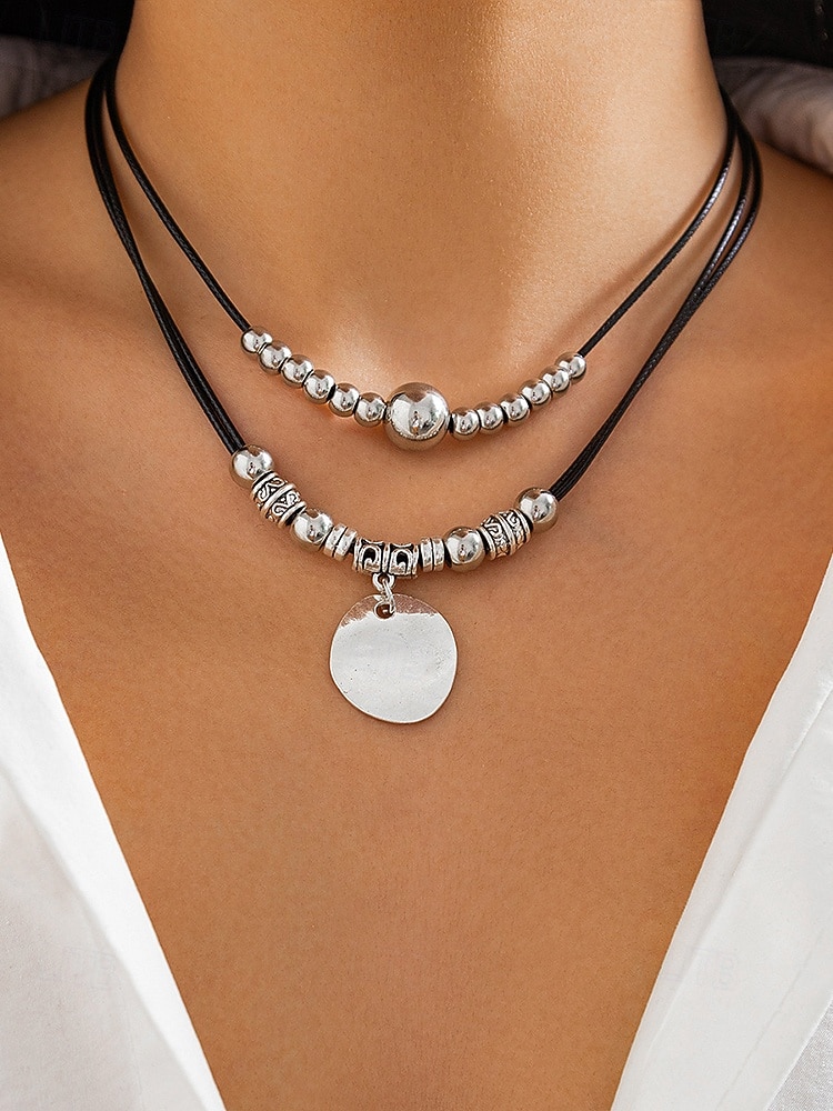 Colar feminino boho com pingente duplo em liga metálica, estilo gargantilha com diversos charmes, perfeito para férias na praia, resorts de verão e uso casual no dia a dia. de 2026 por $9.99 –P7