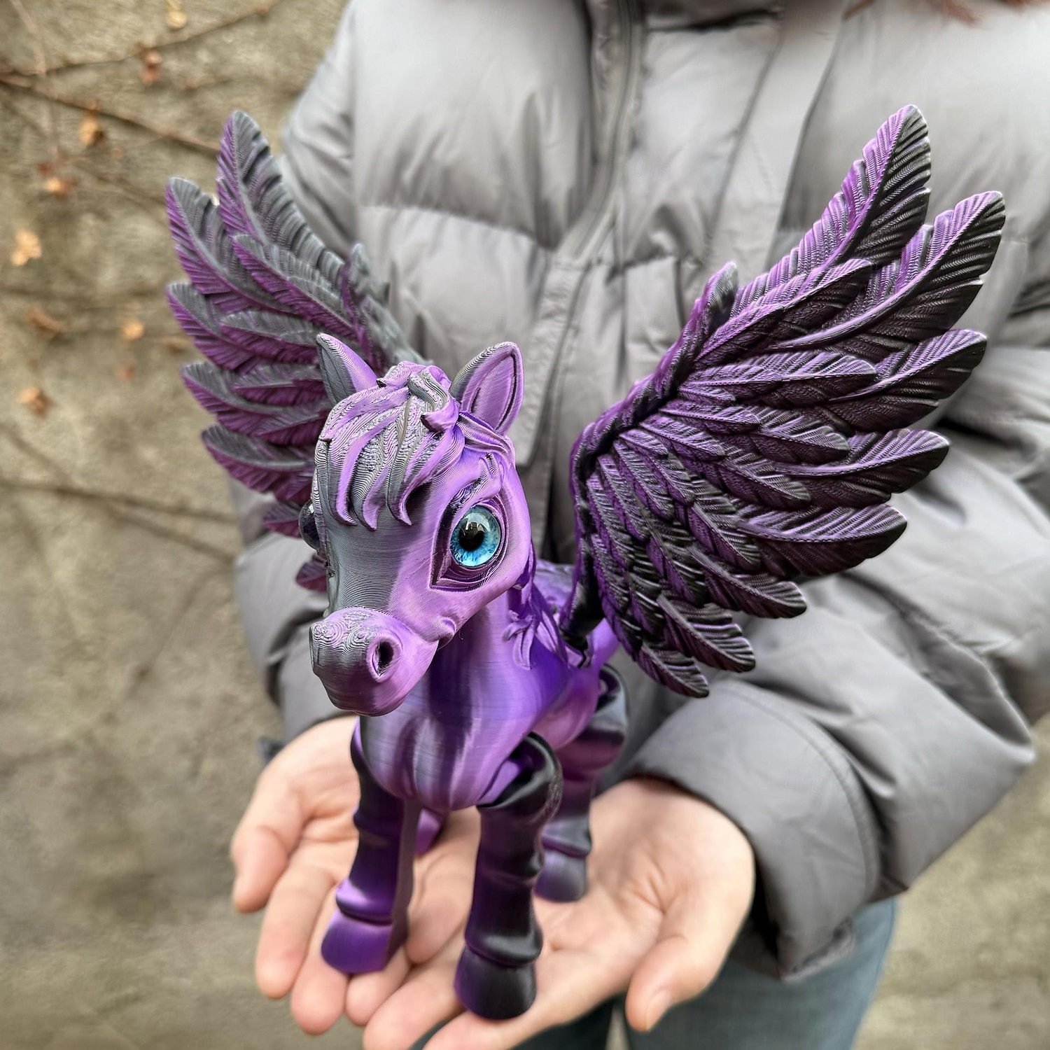 Große, 3D-gedruckte, bewegliche Pegasus-Figur, realistisches geflügeltes Pferdemodell, Sammlerstück einer Fantasiegestalt, Schreibtischdekoration für Zuhause oder Büro, Geschenkidee, Skulptur eines 2026 - $23.99 –P10
