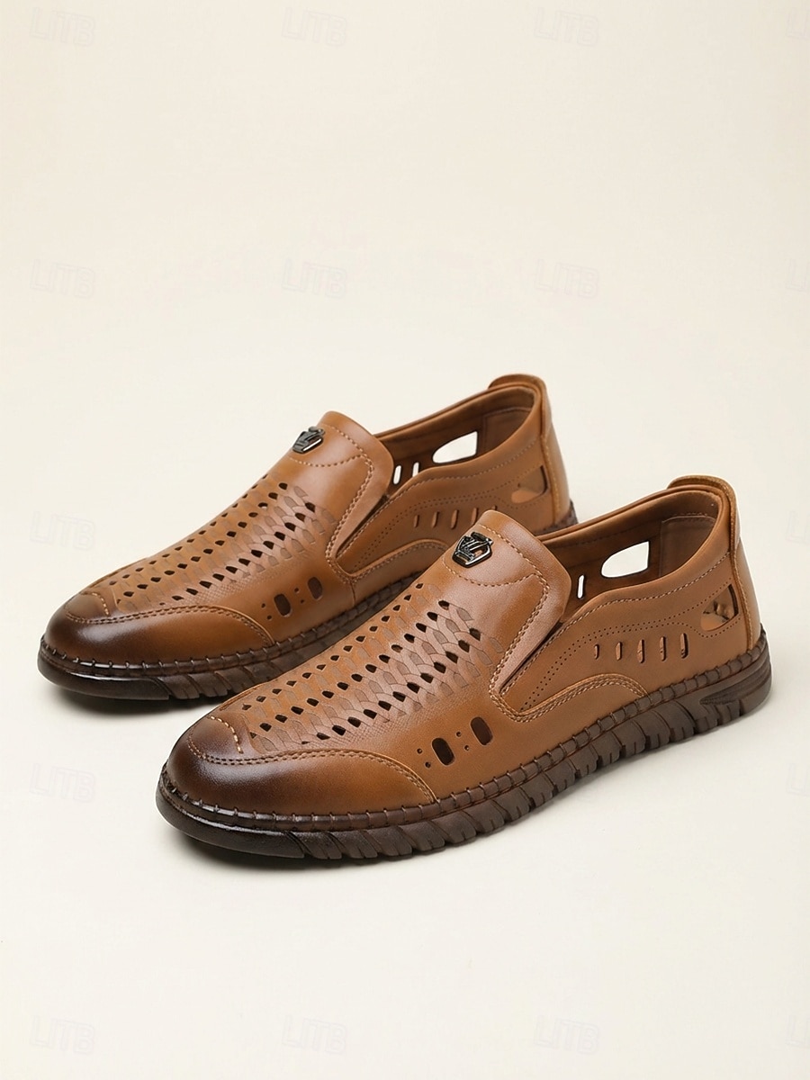 mocassini casual da uomo marroni traforati, traspiranti, leggeri e comodi, ideali per passeggiate all'aperto, vacanze, viaggi, tempo libero quotidiano e uno stile casual elegante e rilassato. del 2026 a $46.99 –P4