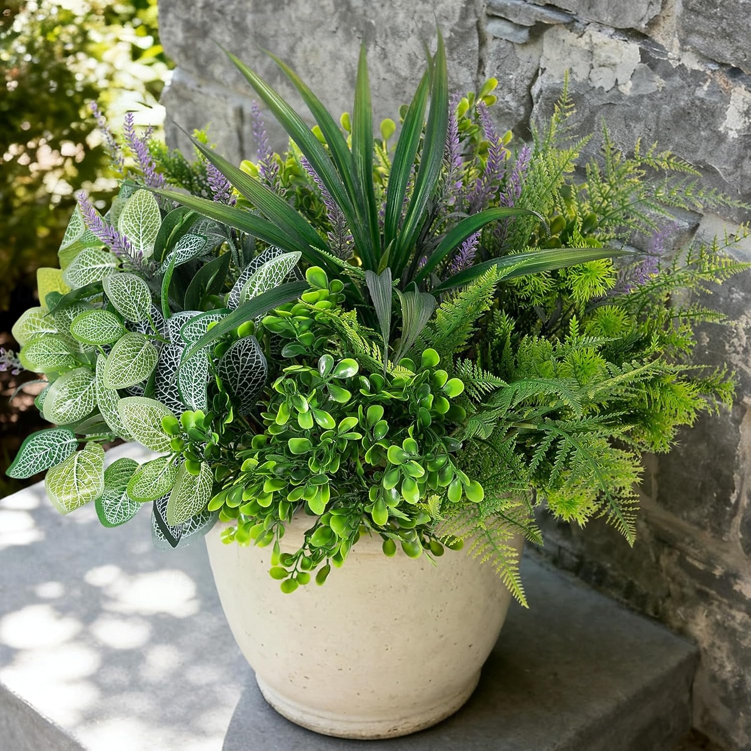 Venkovní umělé rostliny odolné proti UV záření - 12 kytic, realistické umělé eukalyptové kapradiny, levandulové zeleně na terasu, zahradu, přední verandu, dekoraci, odolné proti povětrnostním vlivům, 2026 - $22.99 –P1