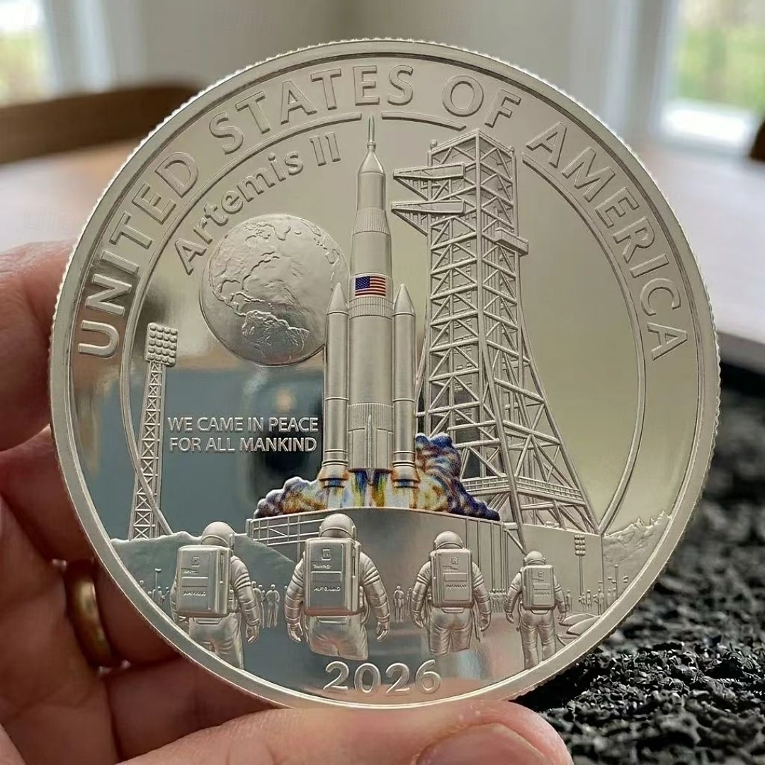 Apollo 11 & Artemis II Lunar Mission Commemorative Coin U.S. Space Program Moon Landing Tribute 1969–2026, Astronaut & Rocket Collectible, Historical Space Memorabilia Gift 2026 - $19.99 –P2
