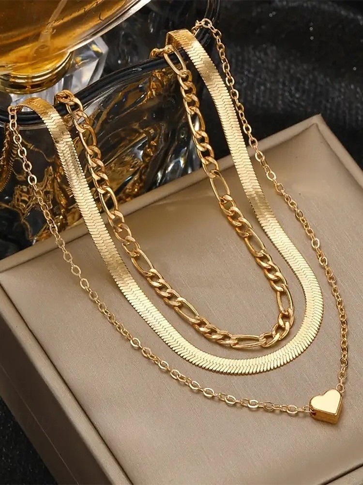 Set di collana da donna con ciondolo a cuore a strati in lega, collana girocollo a catena multipla oro e argento per vacanze al mare, abbigliamento casual quotidiano, viaggi e stile minimalista. del 2026 a $7.99 –P3
