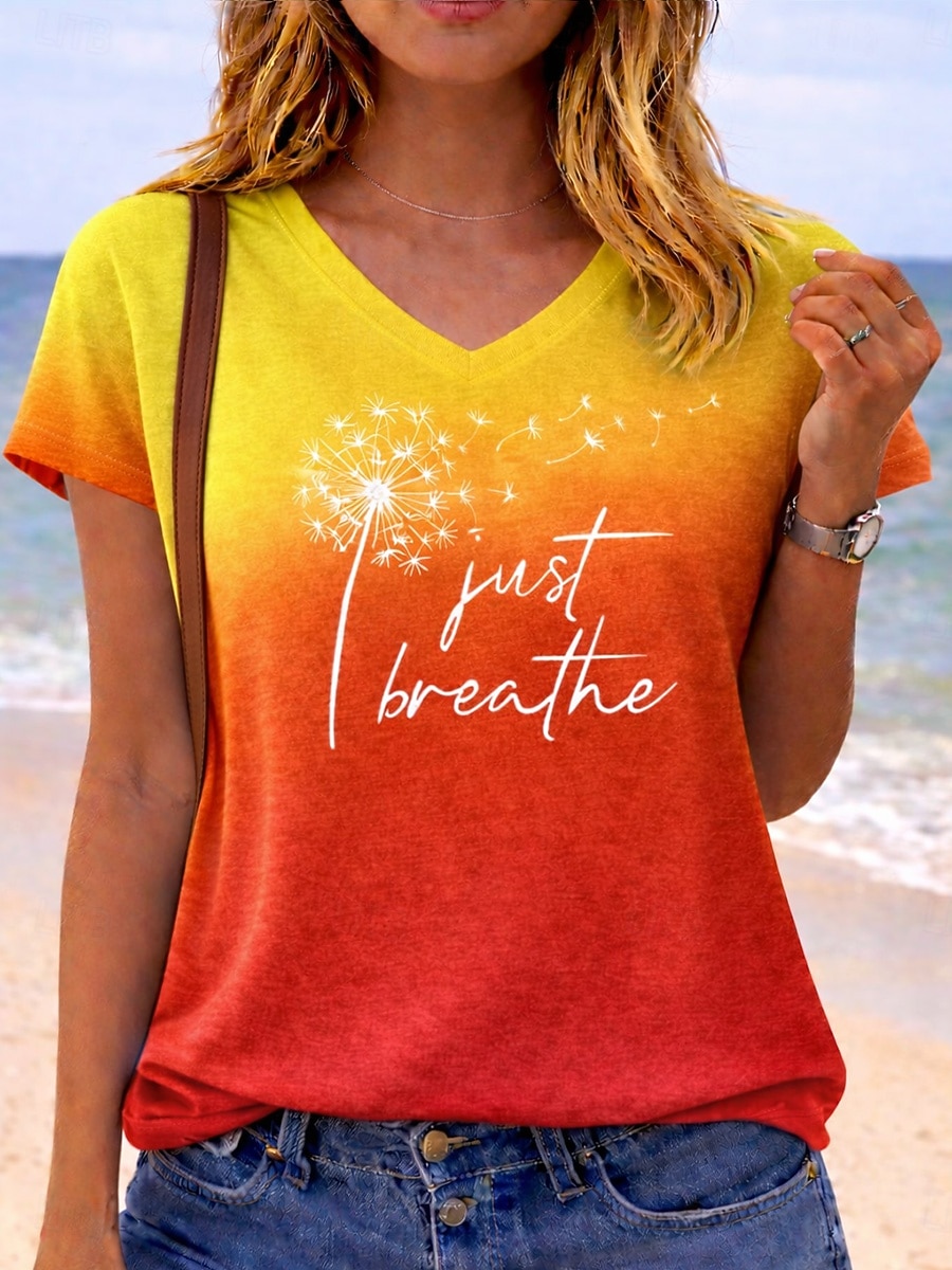 Femmes T-shirt Imprimé Graphique Lettre Équipe de football Élégant Classique Occasionnel Manche Courte Col en V Hauts Réguliers Occasionnel Quotidien Bleu Violet Orange Vert Bis Été Printemps de 2026 ? $21.99 –P4