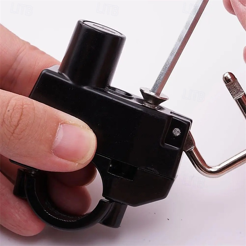 2er-Pack Motorradhelmschloss, universelles Diebstahlsicherungsschloss für Lenkerbefestigung an Motorrad, Roller und Fahrrad, robustes Metallschloss mit 2 Schlüsseln, passend für Lenker mit 22–25 mm 2026 - $18.99 –P7