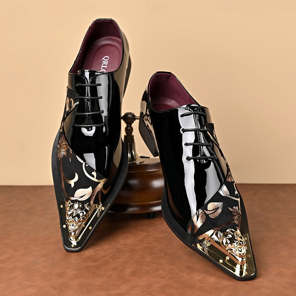 Ανδρικά μαύρα φλοράλ παπούτσια με μυτερή μύτη και μεταλλικό καπάκι στην μύτη, μοντέρνα επίσημα παπούτσια με κορδόνια για κομψούς άνδρες, ιδανικά για γάμους, πάρτι, δεξιώσεις και θεατρικές παραστάσεις. 2026 - $54.99 –P6