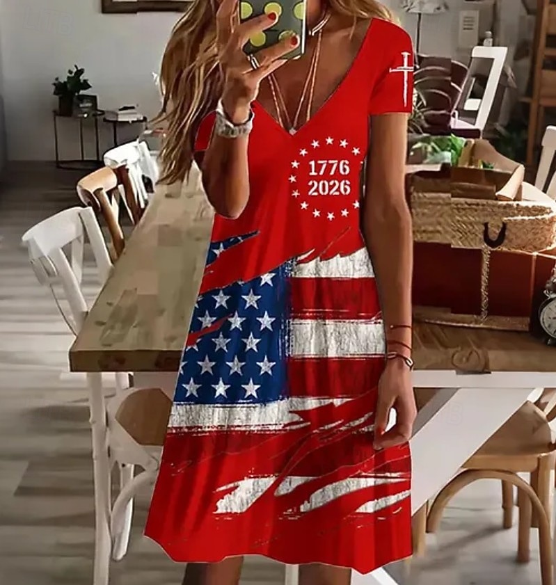 Giorno dell'Indipendenza Americana Per donna Mini Abito Vestito T-Shirt Abito a trapezio Casual Quotidiano Vestibilità regolare Grafico Bandiera Americana Manica Corta Scollo a V Blu Bianco Rosso del 2026 a $21.99 –P5